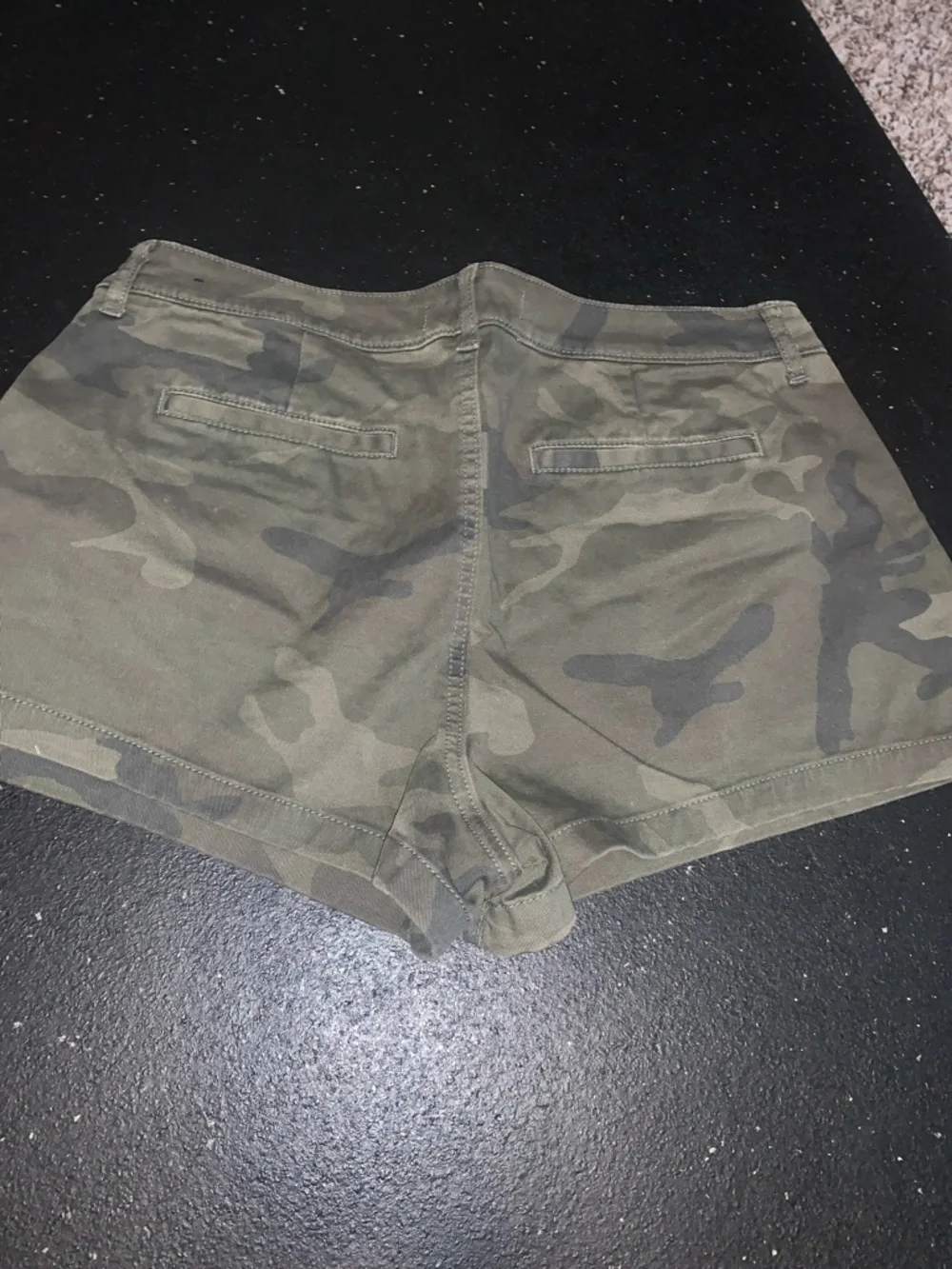 Abercrombie & Fitch Camo Print Women's Casual Cotton Shorts -Olive Green - 12/31 - Picture 3 of 3